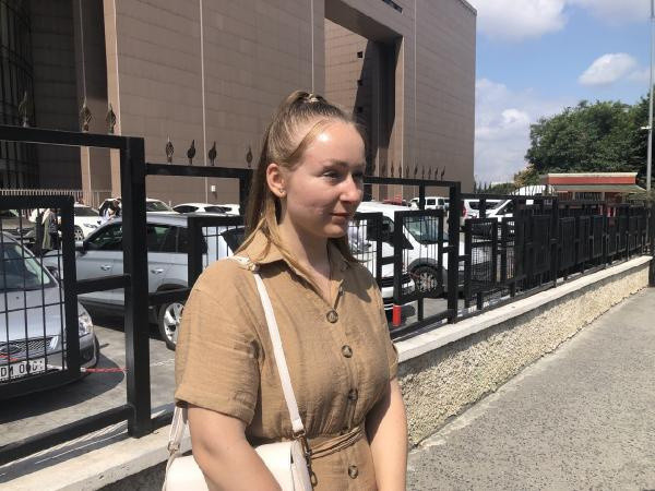 İstanbul'da 'yüzümün yarısı elimdeydi' deyip dehşeti anlattı: Saçını okşayınca... - Resim: 1