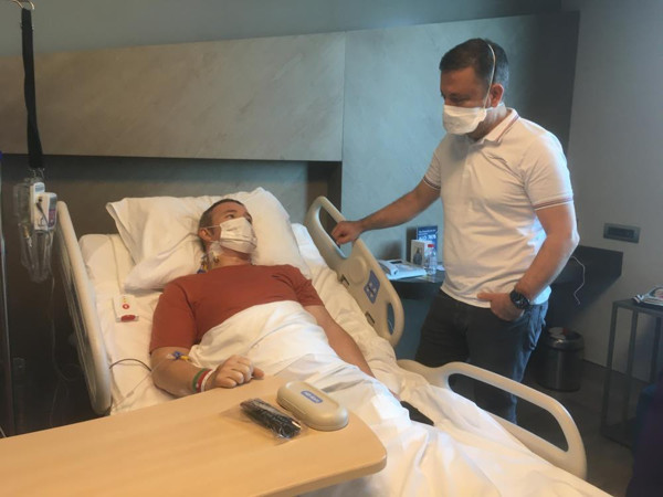 'Türkiye'ye gelmem' diyordu! İrlandalı öğretmen çareyi İstanbul'da buldu - Resim: 0