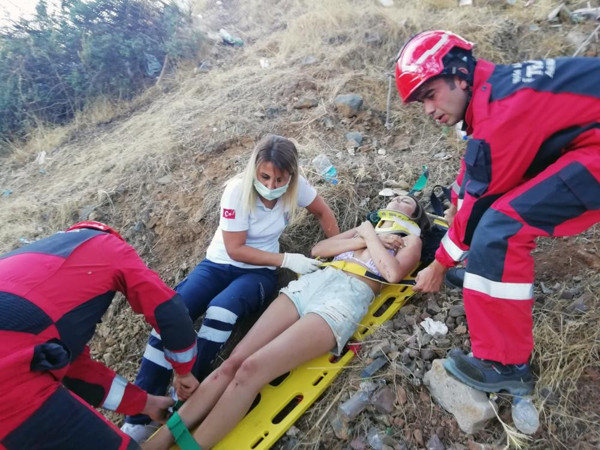 Muğla'da İskoç turistler dehşeti yaşadı! Ölümden döndüler: 35 metreden... - Resim: 0