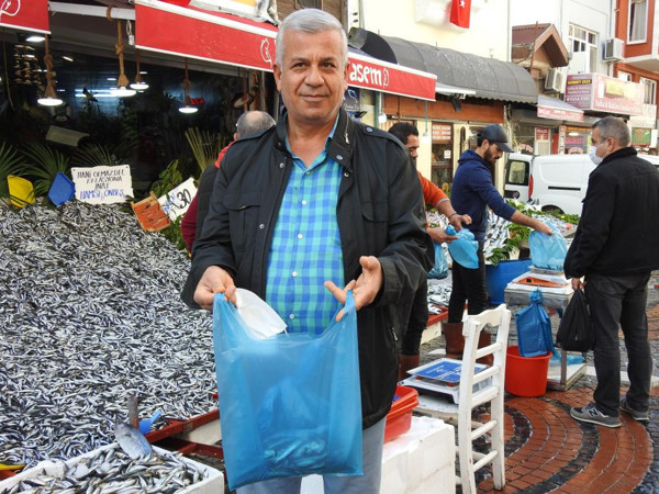 Balık tezgahları doldu taştı: Bu fiyatı epeydir ilk defa görüyorum - Resim: 0