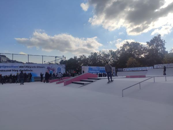 Türkiye’nin en büyüğü 29 Ekim'de İstanbul'da açıldı! 1385 metrekare... - Resim: 0