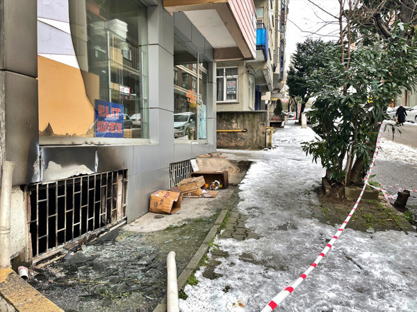 Samsun'da ev alev alev yandı! Anne oğulun kahreden ölümü - Resim: 0