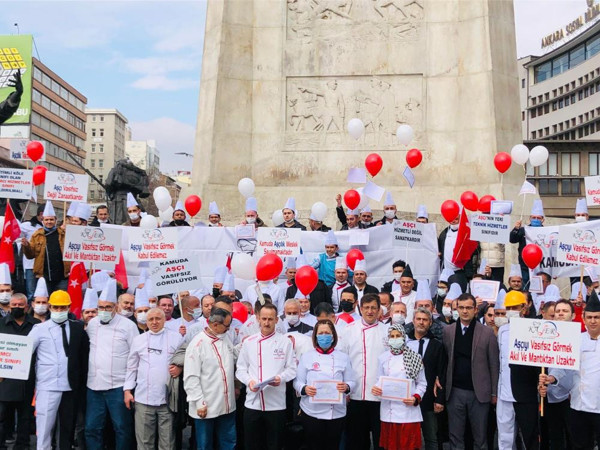 Yüzlerce aşçıdan Ankara'da 3600 ek gösterge eylemi: Farklı unvanlara atanması yapılmalı - Resim: 0