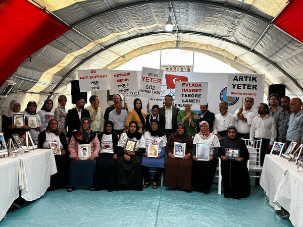 Diyarbakır Anneleri terörle mücadelede 5. yılında - Resim: 4