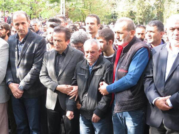 Liseli Helin'in cenazesinde olay! Silahlar patladı - Resim: 4