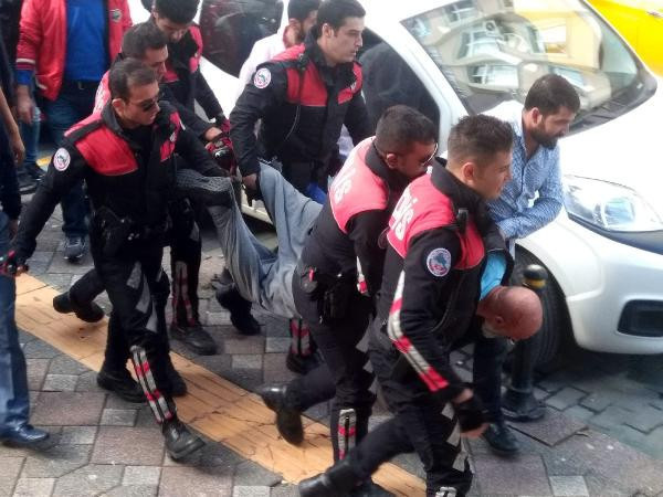 İstanbul'da bıçakla dehşet saçtı böyle yakaldılar - Resim: 2