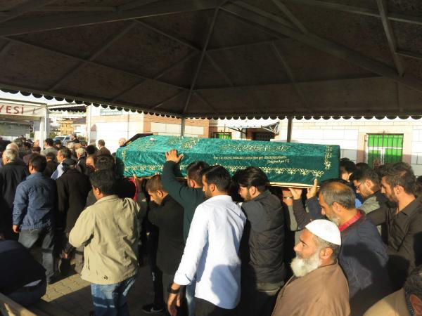 İstanbul'da yine kadın cinayeti! Boşanma davası sürerken... - Resim: 2