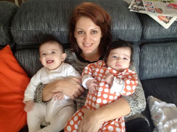 Rasim Ozan Kütahyalı eşi ve çocukları - Resim: 2