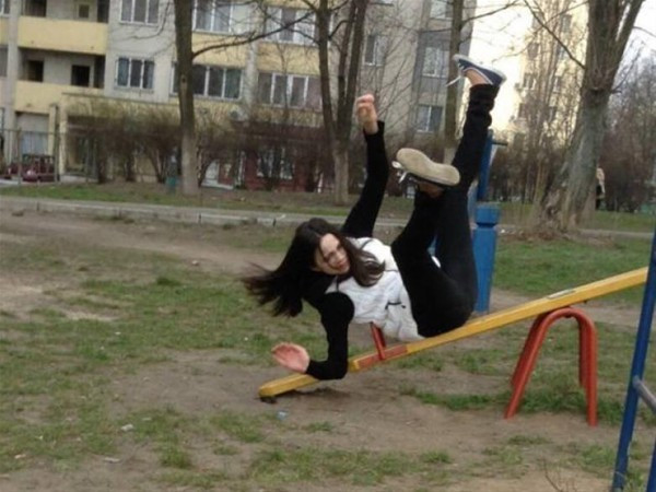 Her şey 1 saniyede oldu! Plajda poz verirken üzerine....  - Resim: 1