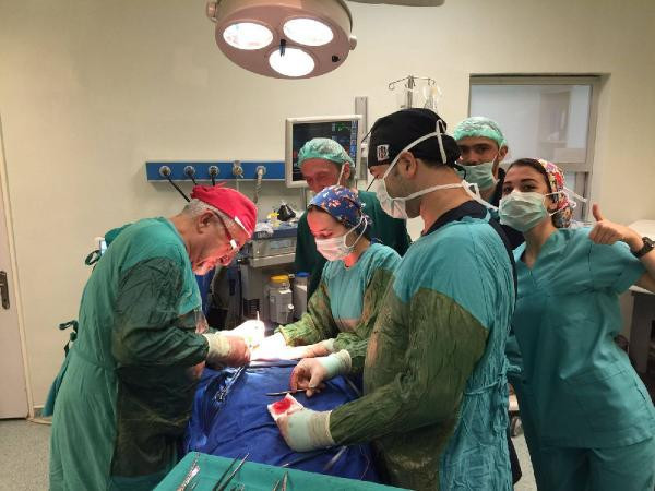 50 yıllık birliktelik ameliyatla son buldu! - Resim: 2