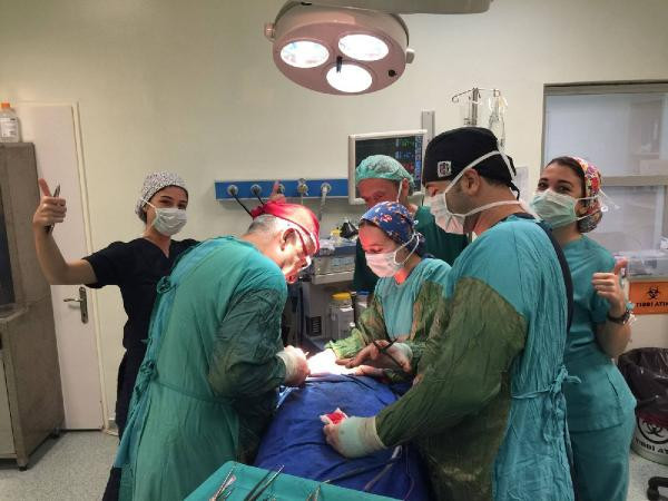 50 yıllık birliktelik ameliyatla son buldu! - Resim: 4