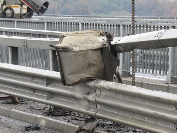 3. Köprü yolunda beton mikseri viyadükten uçtu acı haber geldi - Resim: 2