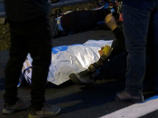 Gezi keyfi felakete dönüştü! Kazada ölen arkadaşının elini böyle tuttu - Resim: 4