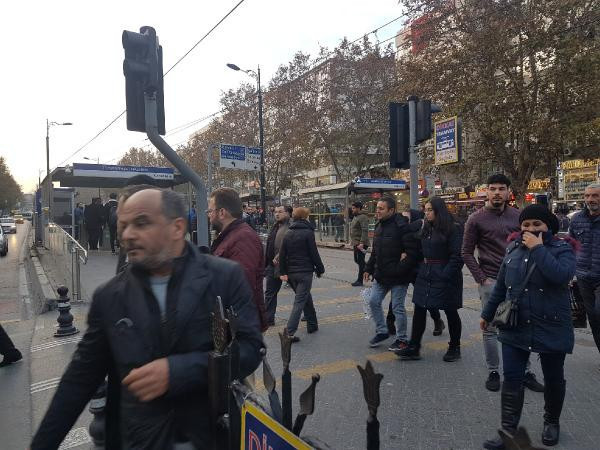 İstanbul'da tramvay seferleri normale döndü! - Resim: 2