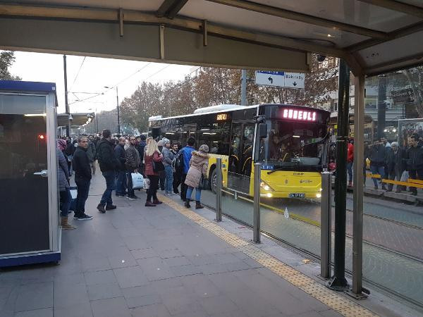 İstanbul'da tramvay seferleri normale döndü! - Resim: 4
