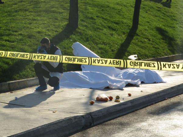 Üsküdar'da otobüs durağa girdi olay yerinden görüntüler - Resim: 2