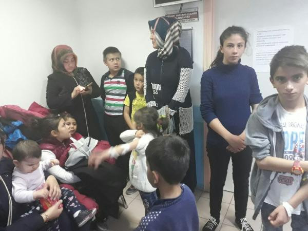 Karaman'da civa paniği! 8 öğrenci zehirlendi... - Resim: 1