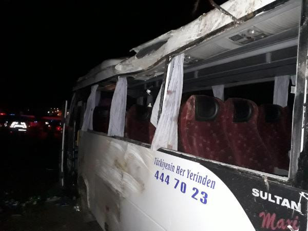 Feci kazada can pazarı: Onlarca yaralı var! - Resim: 3