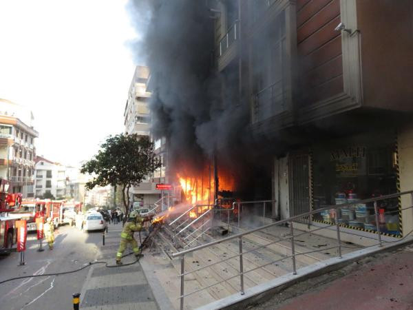 İstanbul'da sabah sabah can pazarı! - Resim: 3