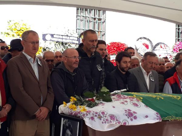 Kaynanalar'ın 'Tijen'i' Sevda Aydan toprağa verildi - Resim: 1