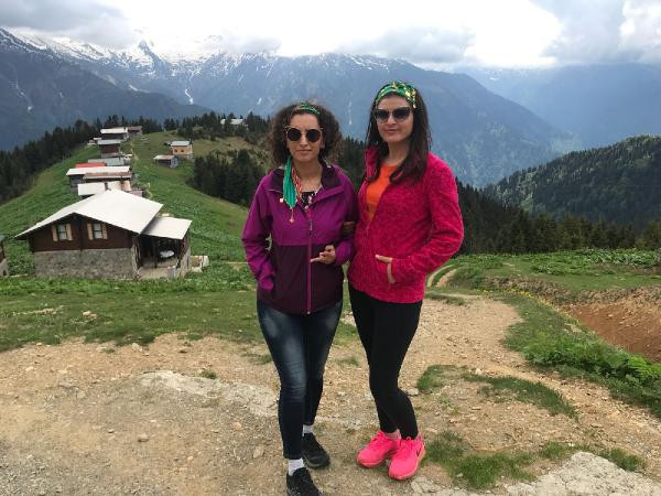 Otostopla 50 araç değiştirip Karadeniz'i gezdiler! - Resim: 4