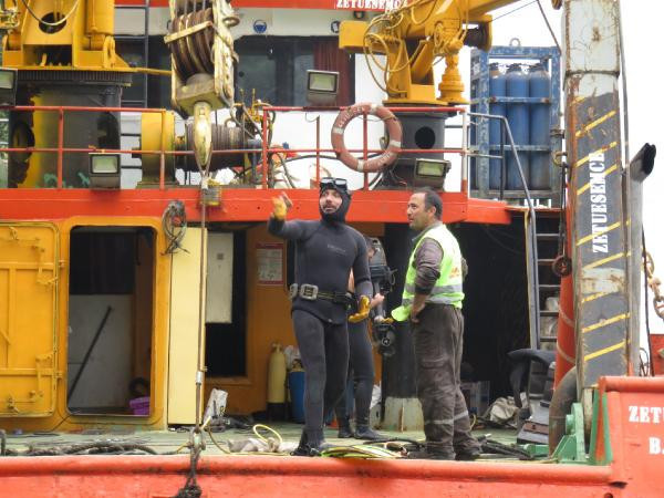 Tarihi yalıda kurtarma çalışmaları başladı! Dalgıçlar da var... - Resim: 3