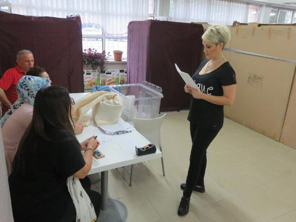 Türkiye sandık başında! İşte ülkenin dört bir ilginç yanından kareler - Resim: 2