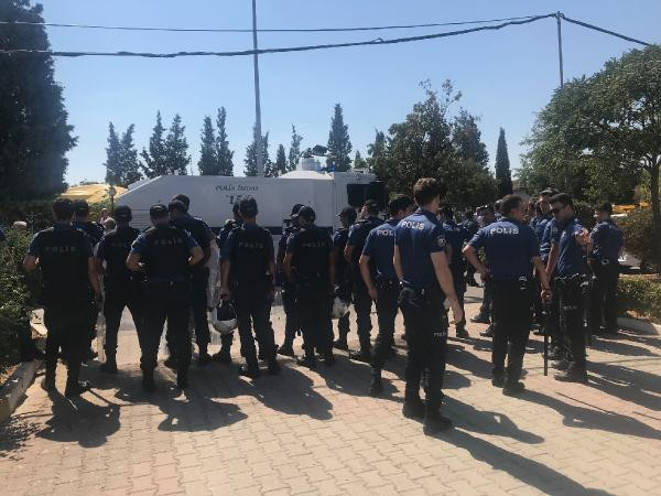 Tuzla karıştı: Polis biber gazıyla müdahale etti! - Resim: 3