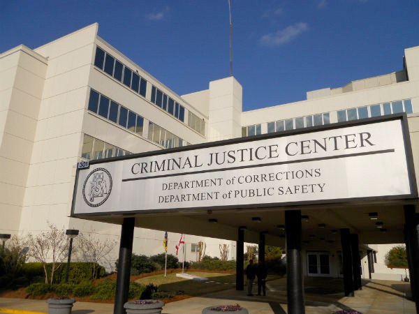 Müslüman idam mahkumu imam isteyince infaz durduruldu - Resim: 1