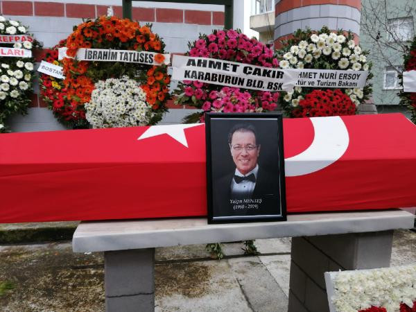 Yalçın Menteş son yolculuğuna uğurlandı! Oğlundan yürek yakan sözler - Resim: 2