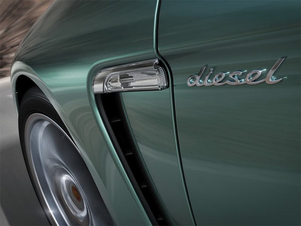 Porsche bir ilke imza attı! - Resim: 2