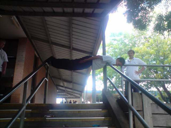 Dünyanın en yeni ve tehlikeli modası bu! - Resim: 2