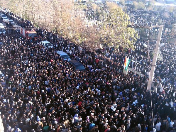 Şerafettin Elçi son yolçuluğuna uğurlandı! - Resim: 3