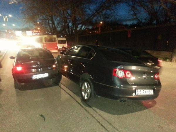 Başbakan'ın konvoyunda kaza - Resim: 2