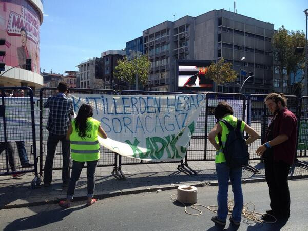 Müzikle başlayan etkinlik gazla bitti - Resim: 1