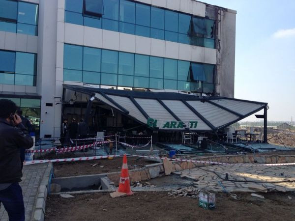 Yıldız Teknik Üniversitesi'nde patlama - Resim: 4
