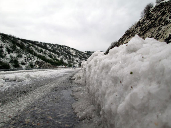 Çorum'da dolu bastırınca.. - Resim: 2