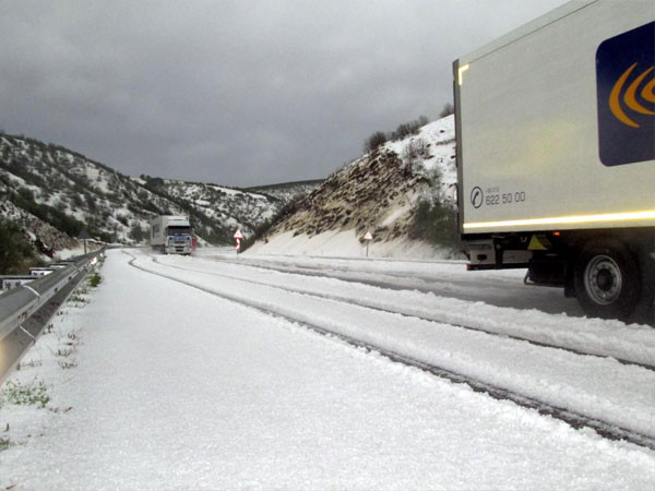 Çorum'da dolu bastırınca.. - Resim: 3