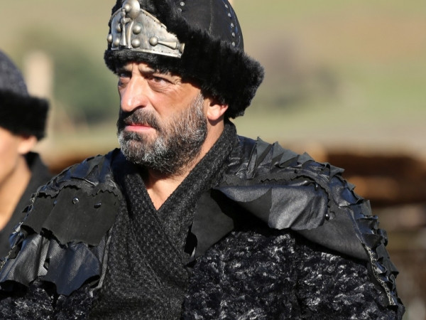  Diriliş Ertuğrul dizisi bomba gibi başladı - Resim: 4