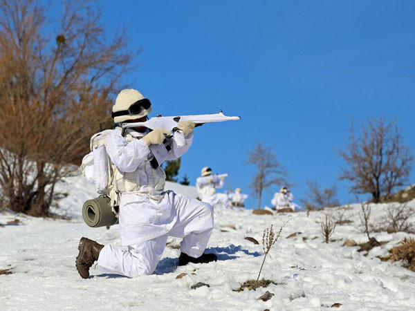 Yeni botlarla nefes kestiler - Resim: 3