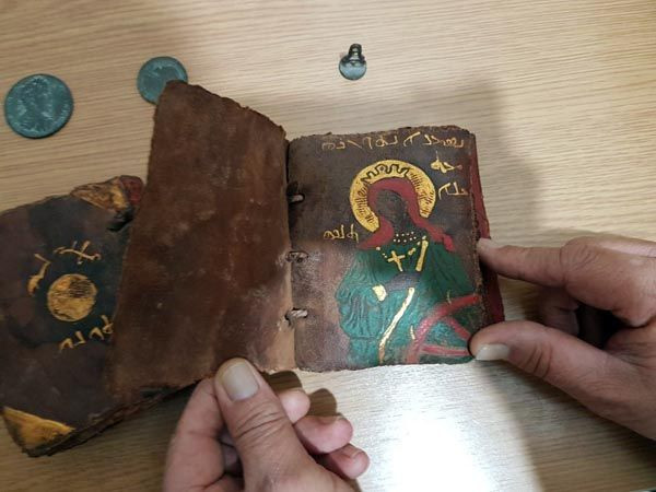 Polisten kaçarken attılar... Paha biçilemiyor! - Resim: 2