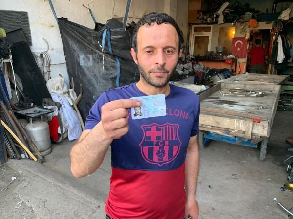 Ümraniye'de sokaklarda hurda topluyor! 5 tane şirketi var - Resim: 1