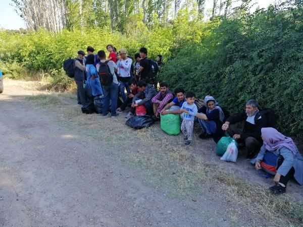 Çanakkale'de 45 kaçak göçmen yakalandı - Resim: 3