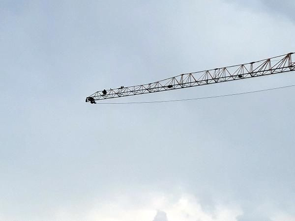 Yürekleri ağza getirdi! 1 saat asılı kaldı beklediği haber gelince ikna oldu - Resim: 3