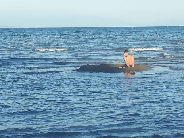 İznik gölünde adalar oluştu yaz sonu gelince hep bu oluyor - Resim: 2