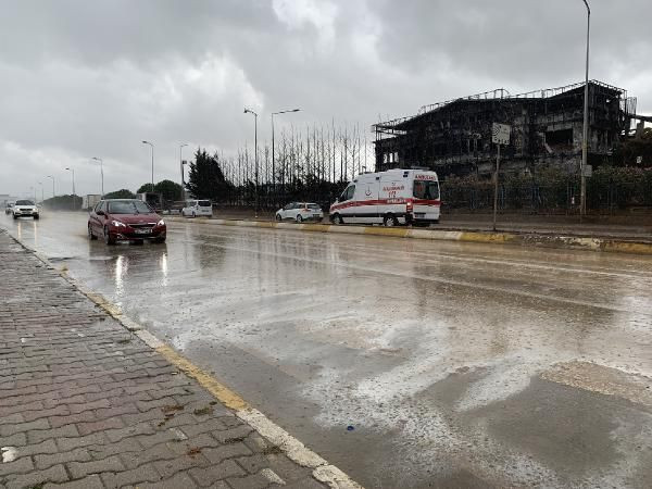 Tuzla'da yanan fabrika çevresinde yağmur tedirginliği - Resim: 1