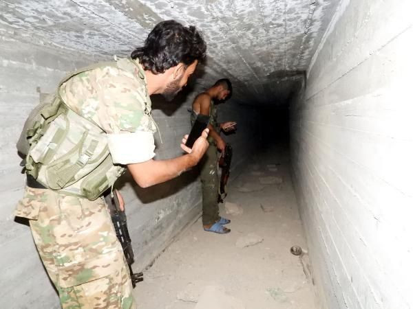 YPG’liler Tel Abyad’ı köstebek yuvasına çevirmiş! Labirent tüneller kapatılıyor - Resim: 4