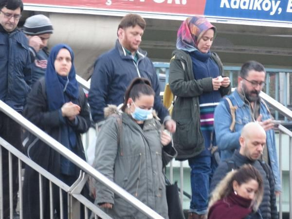 İstanbul halkı maske takmaya başladı maske koronavirüsten alarmı - Resim: 2