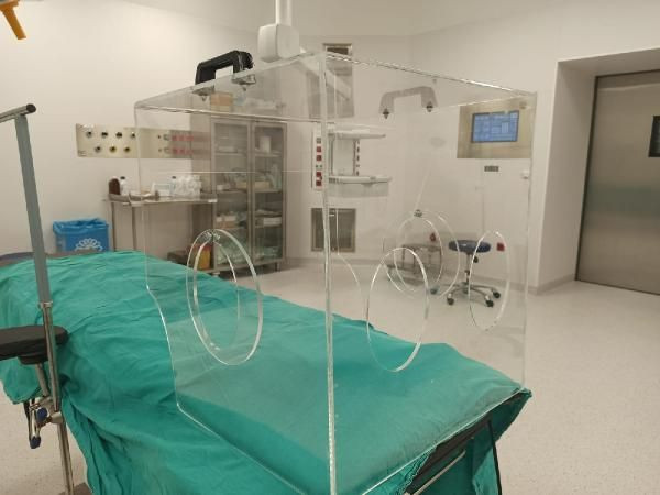 Korona virüsle mücadelede entübasyon kabinleri kullanılmaya başlandı - Resim: 1