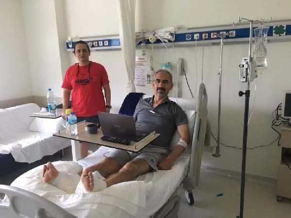 Profesör 82 derecelik termal suya düştü! Olur böyle kazalar - Resim: 4